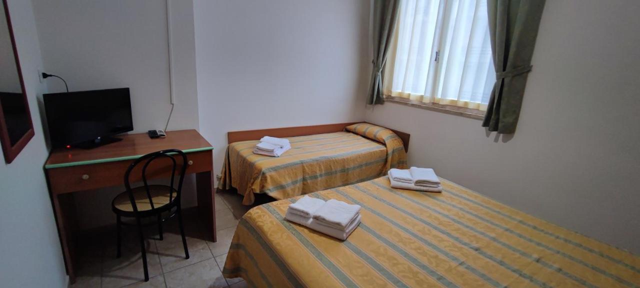 Zeus Only Hotel 3*
