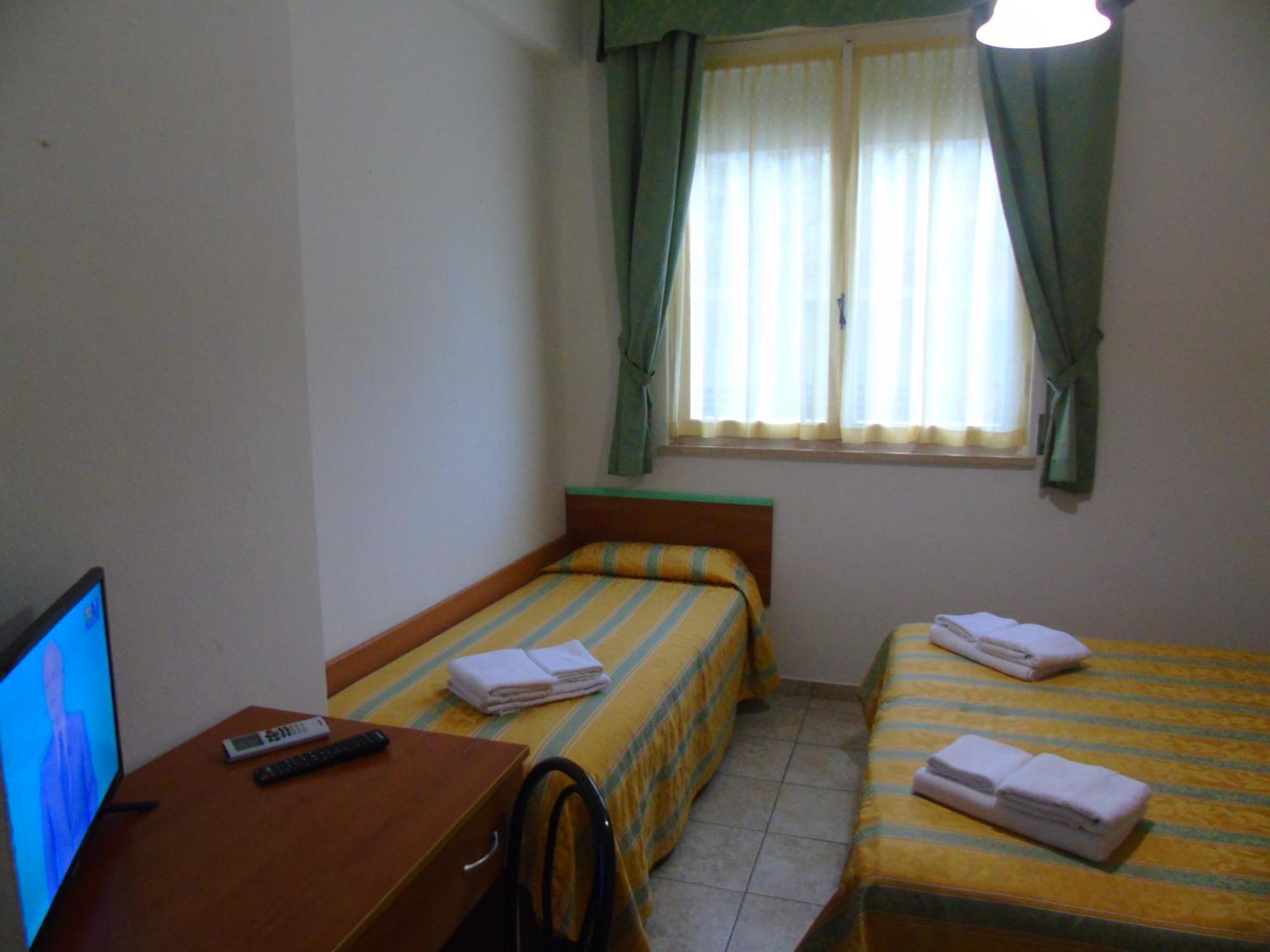 Hotel Zeus Only 3*
